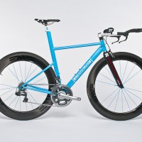 Custom Di2 Triathlon bike